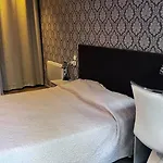 La Chaumiere D 호텔 2*