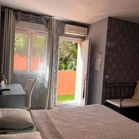 La Chaumiere D 호텔 아그