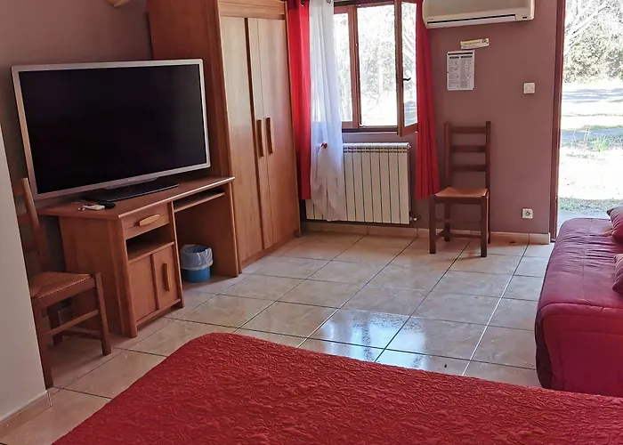 La Chaumiere D 2* 아그