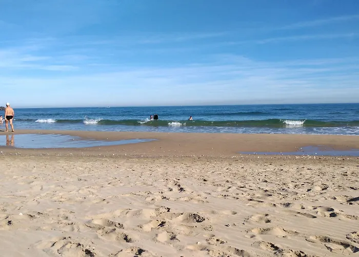 La Chaumiere D 2* 아그