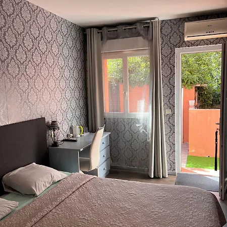 La Chaumiere D Hotel Agde