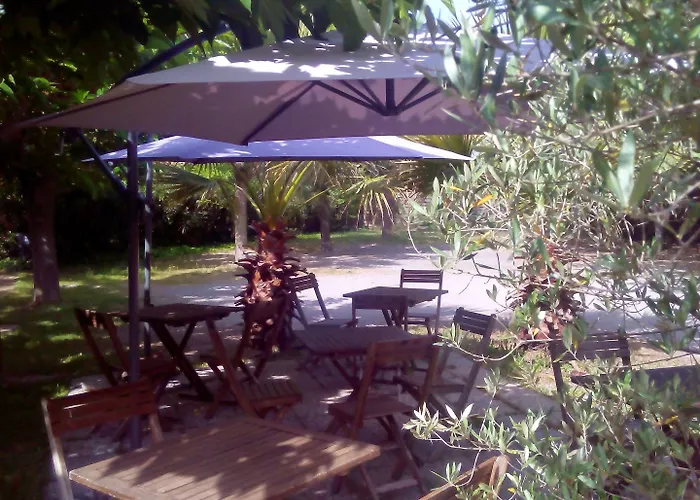 La Chaumiere D ホテル