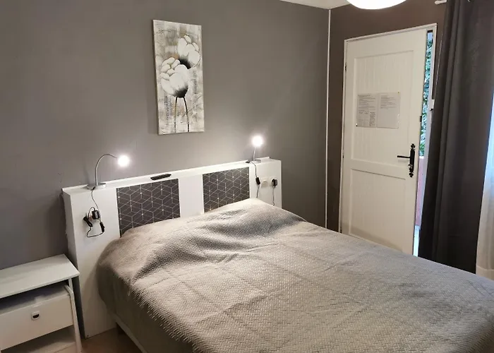 La Chaumiere D Otel Agde