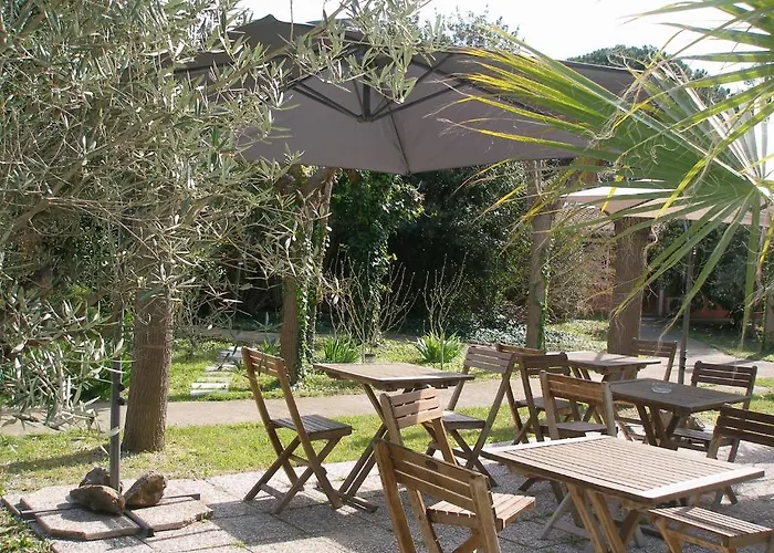 Otel La Chaumiere D 2*